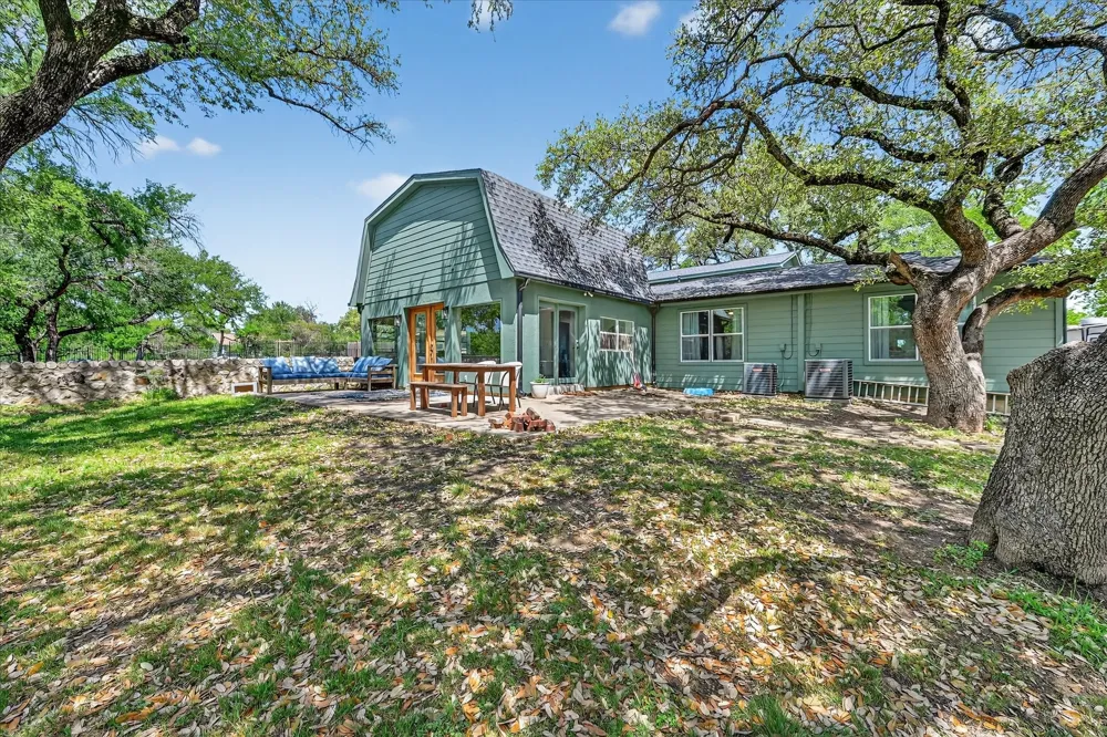 7036 Lotus Trail Lake Worth, TX 76135