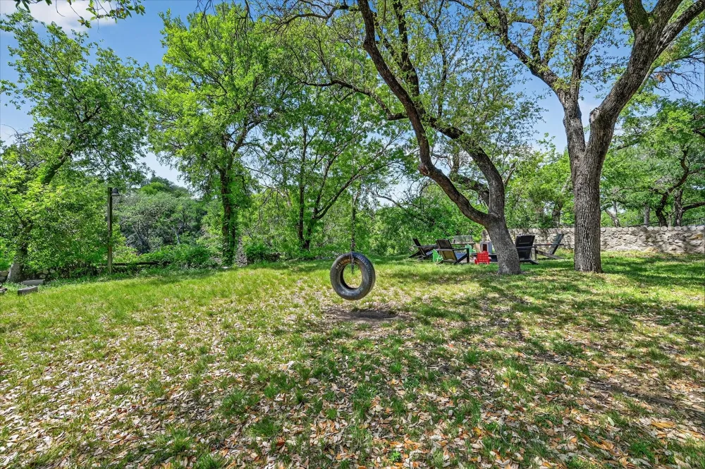 7036 Lotus Trail Lake Worth, TX 76135