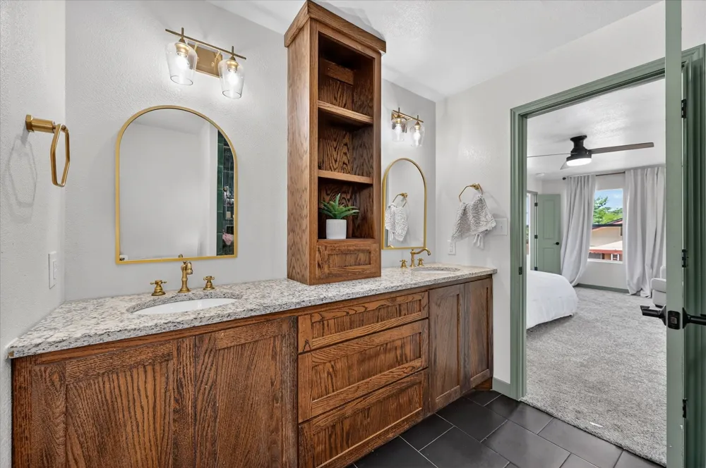 7036 Lotus Trail Lake Worth, TX 76135