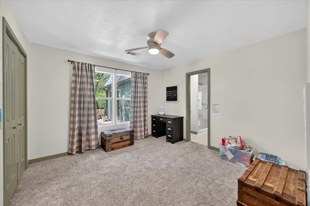 7036 Lotus Trail Lake Worth, TX 76135