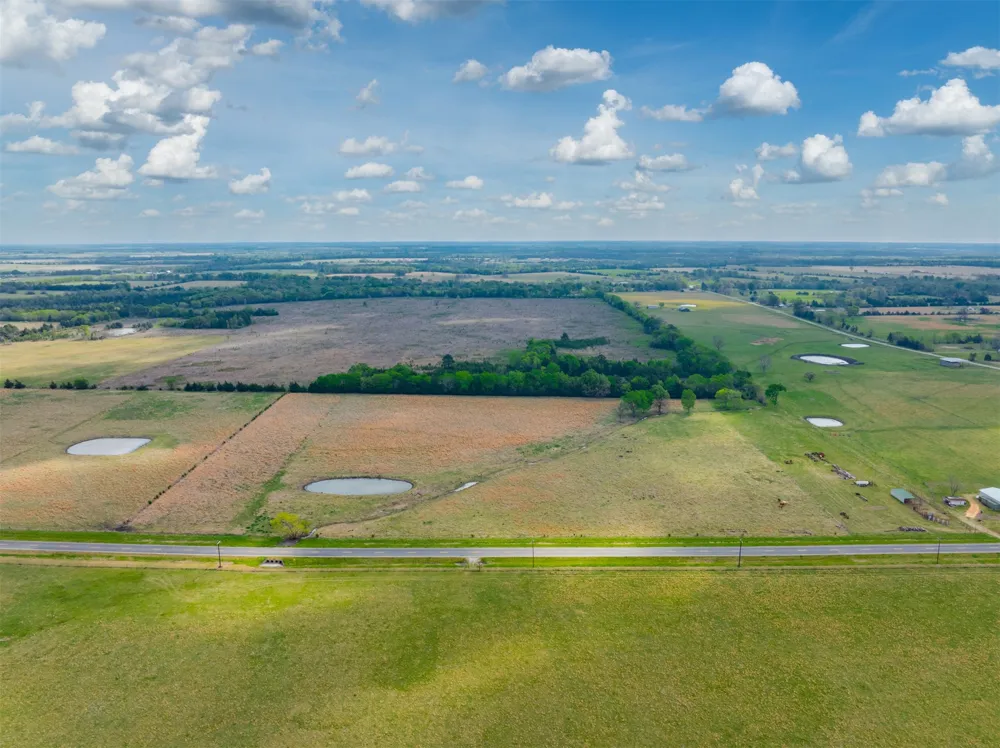 Farm Road 412 Clarksville, TX 75426