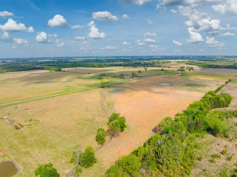 Farm Road 412 Clarksville, TX 75426