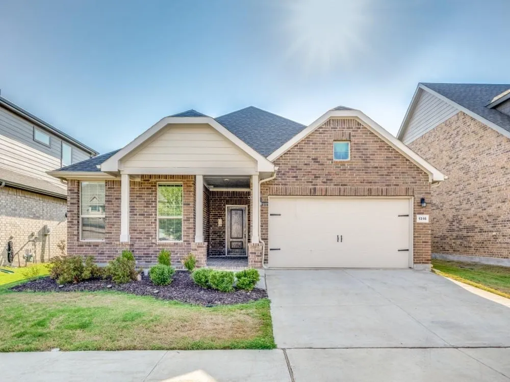 1316 Millerbird Way Argyle, TX 76226