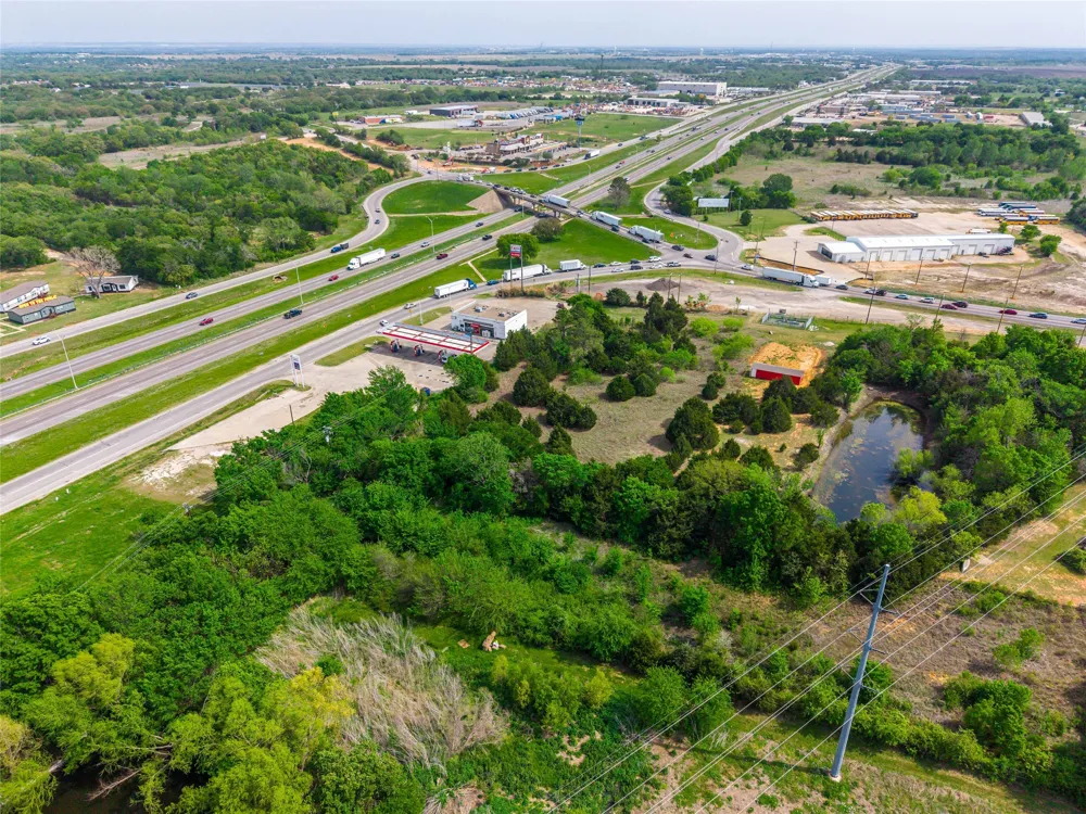 6731 Conveyor Drive Burleson, TX 76031