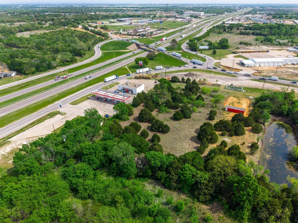 6731 Conveyor Drive Burleson, TX 76031