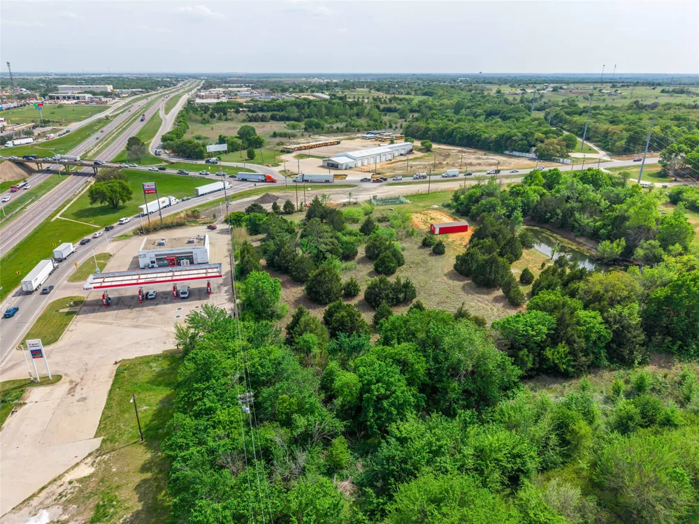 6731 Conveyor Drive Burleson, TX 76031