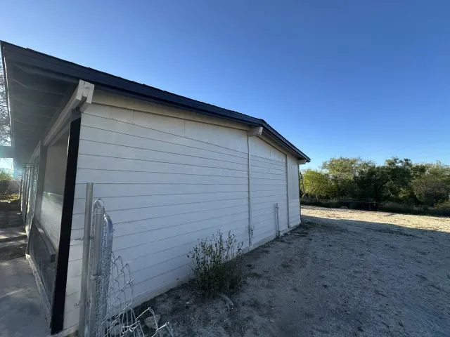 337 Long Drive Del Rio, TX 78840