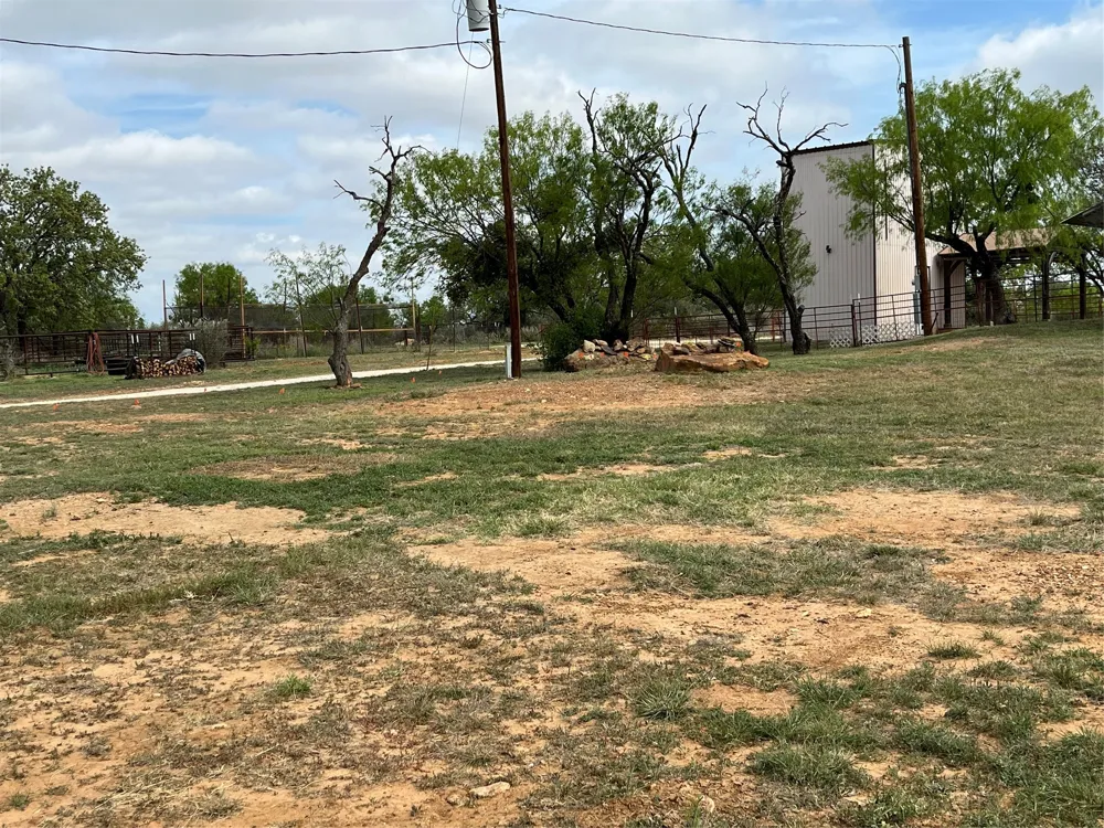 2190 W FM 574 ROAD W Mullin, TX 76864