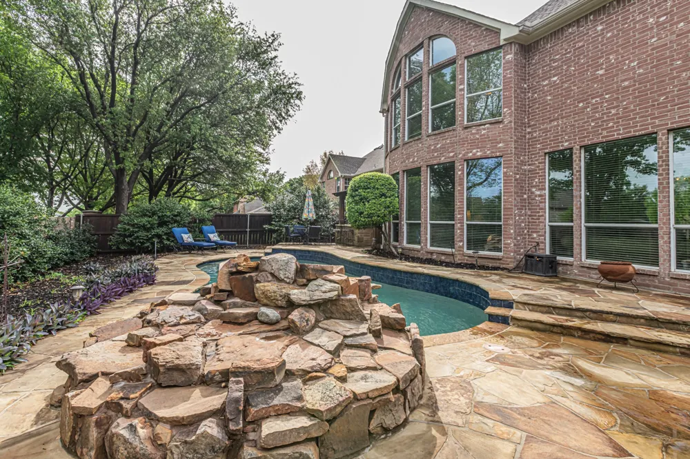3240 Paddock Circle Flower Mound, TX 75022