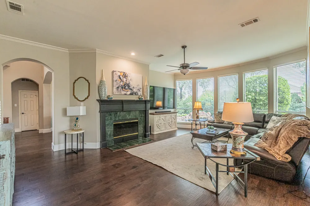 3240 Paddock Circle Flower Mound, TX 75022