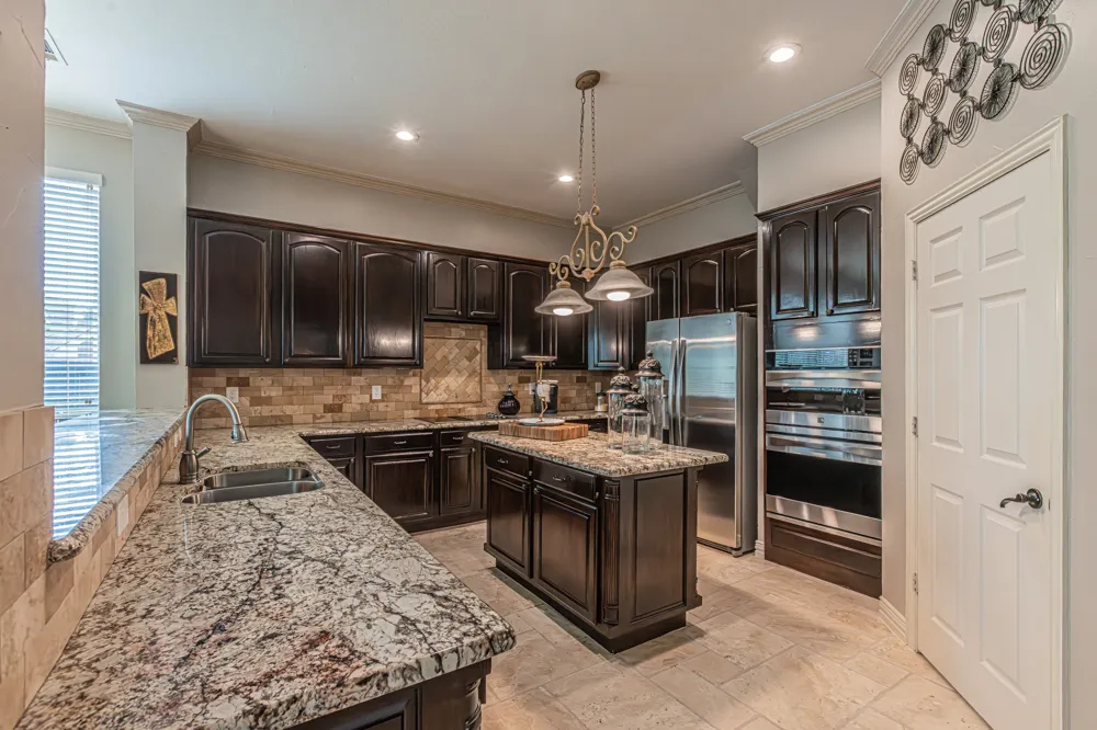 3240 Paddock Circle Flower Mound, TX 75022