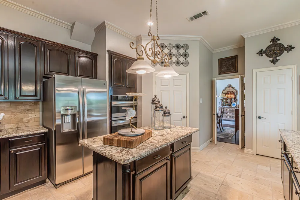 3240 Paddock Circle Flower Mound, TX 75022