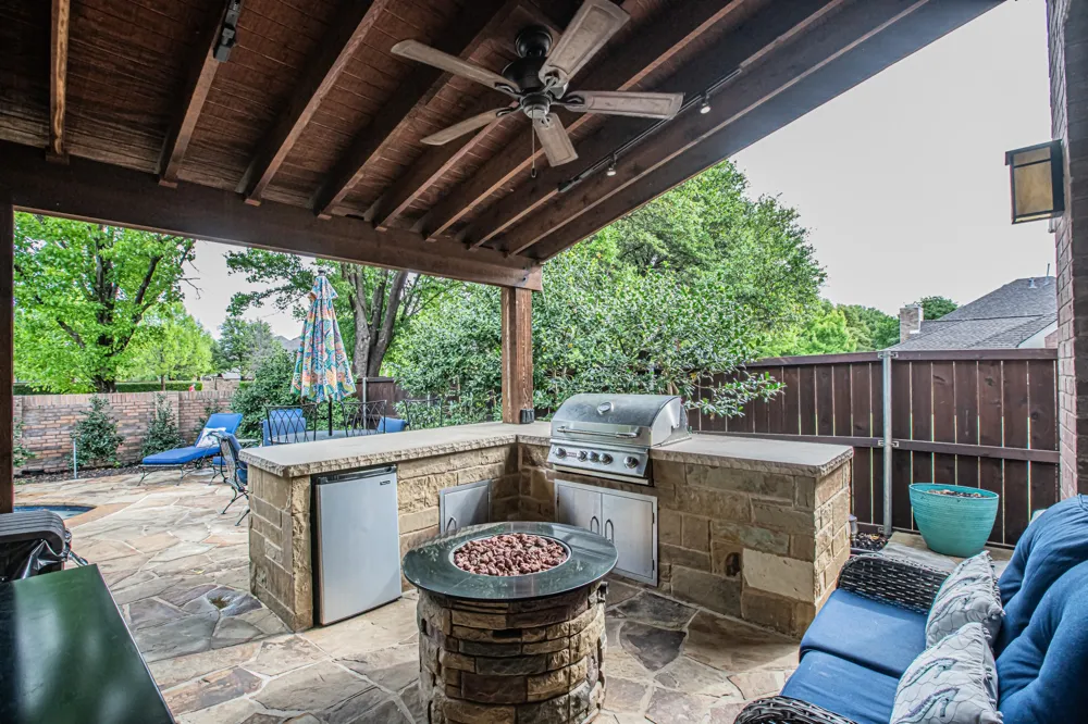3240 Paddock Circle Flower Mound, TX 75022