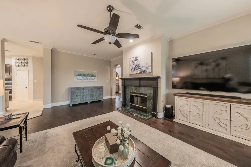 3240 Paddock Circle Flower Mound, TX 75022