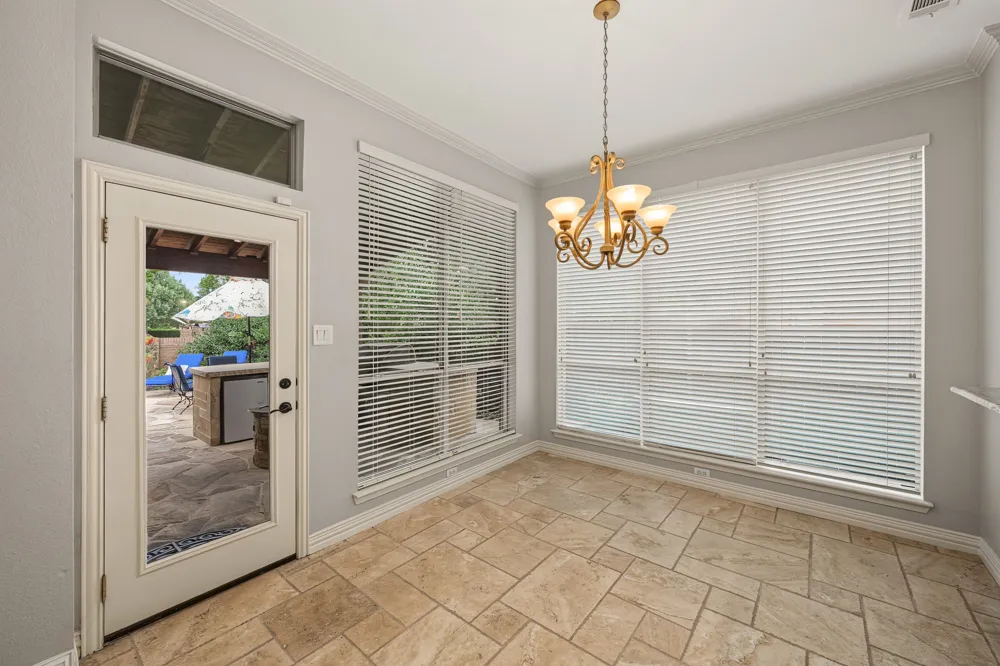 3240 Paddock Circle Flower Mound, TX 75022