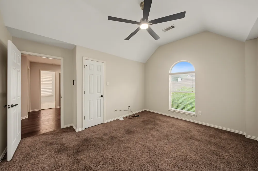 3240 Paddock Circle Flower Mound, TX 75022