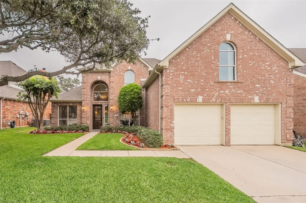 3240 Paddock Circle Flower Mound, TX 75022