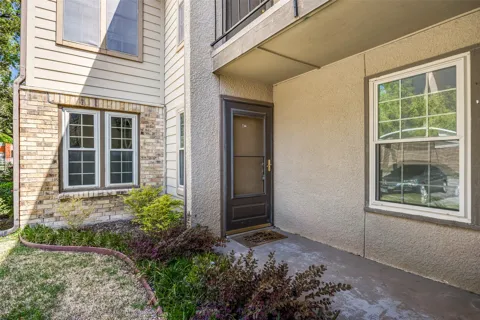 5300 Keller Springs #1086