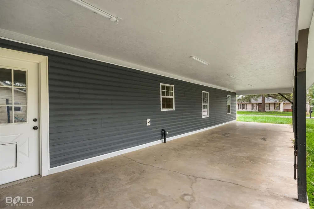 1001 Dale Drive Benton, LA 71006