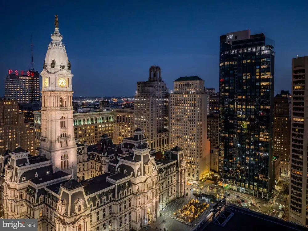 1414 S PENN SQUARE #30CDE Philadelphia, PA 19102