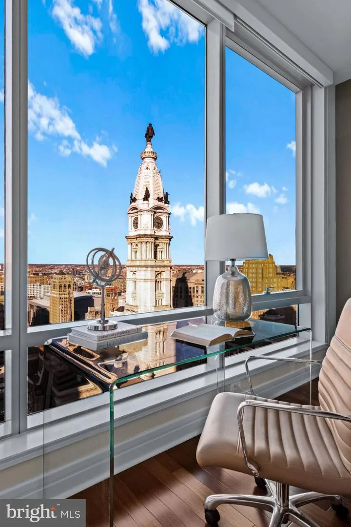 1414 S PENN SQUARE #30CDE Philadelphia, PA 19102