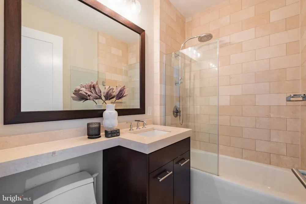 1414 S PENN SQUARE #30CDE Philadelphia, PA 19102