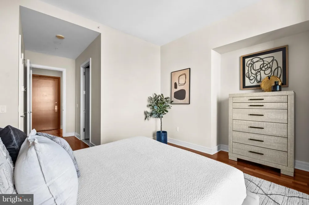 1414 S PENN SQUARE #30CDE Philadelphia, PA 19102