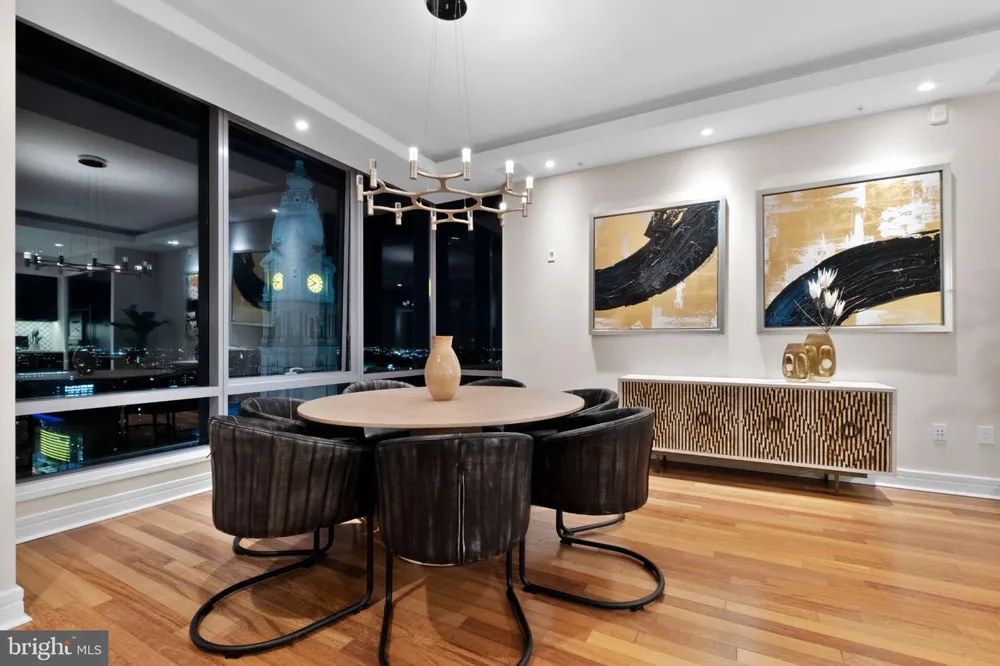 1414 S PENN SQUARE #30CDE Philadelphia, PA 19102