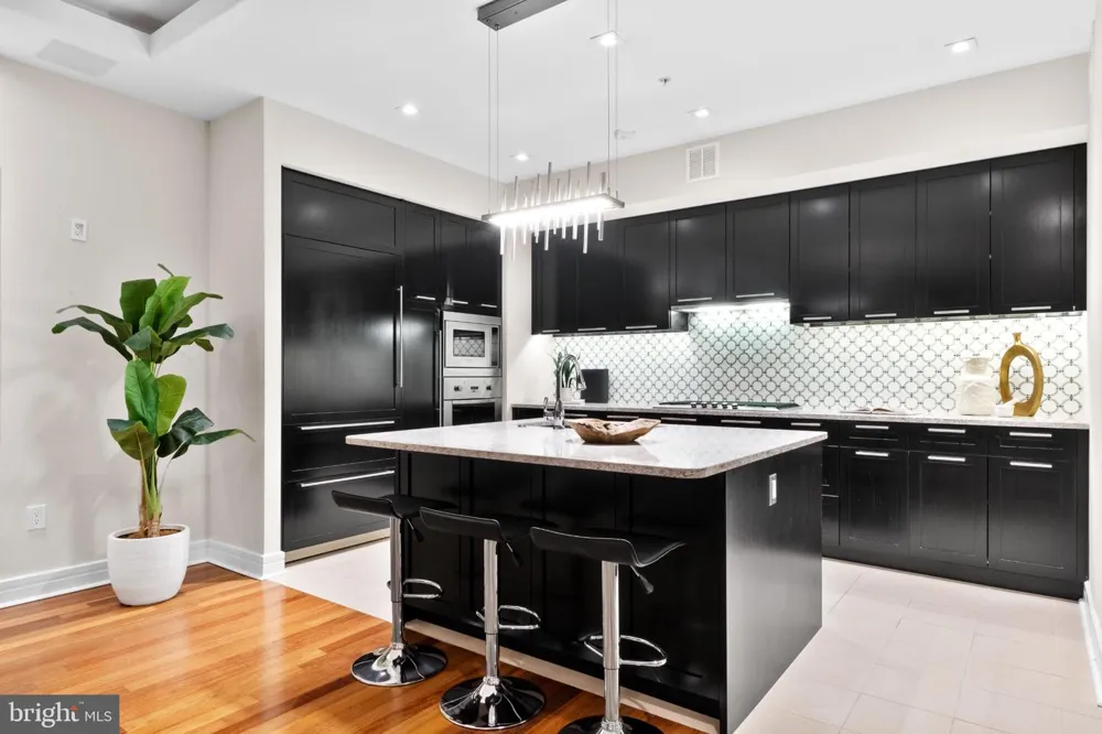 1414 S PENN SQUARE #30CDE Philadelphia, PA 19102