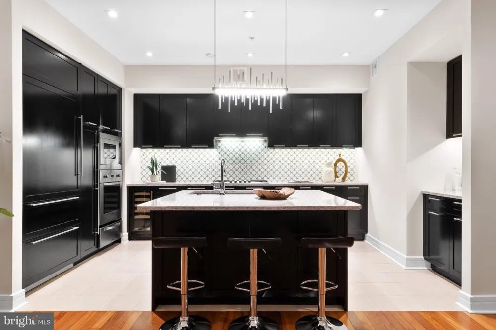 1414 S PENN SQUARE #30CDE Philadelphia, PA 19102