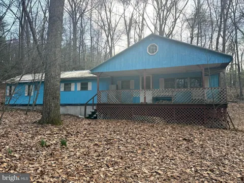 228 PINEBROOK DRIVE