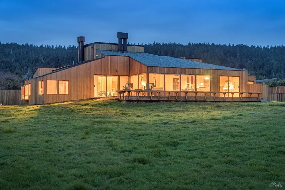 336 Pipers Reach The Sea Ranch, CA 95497