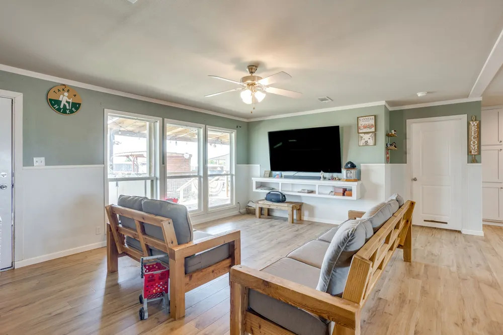 3678 County Road 3655 Bridgeport, TX 76426