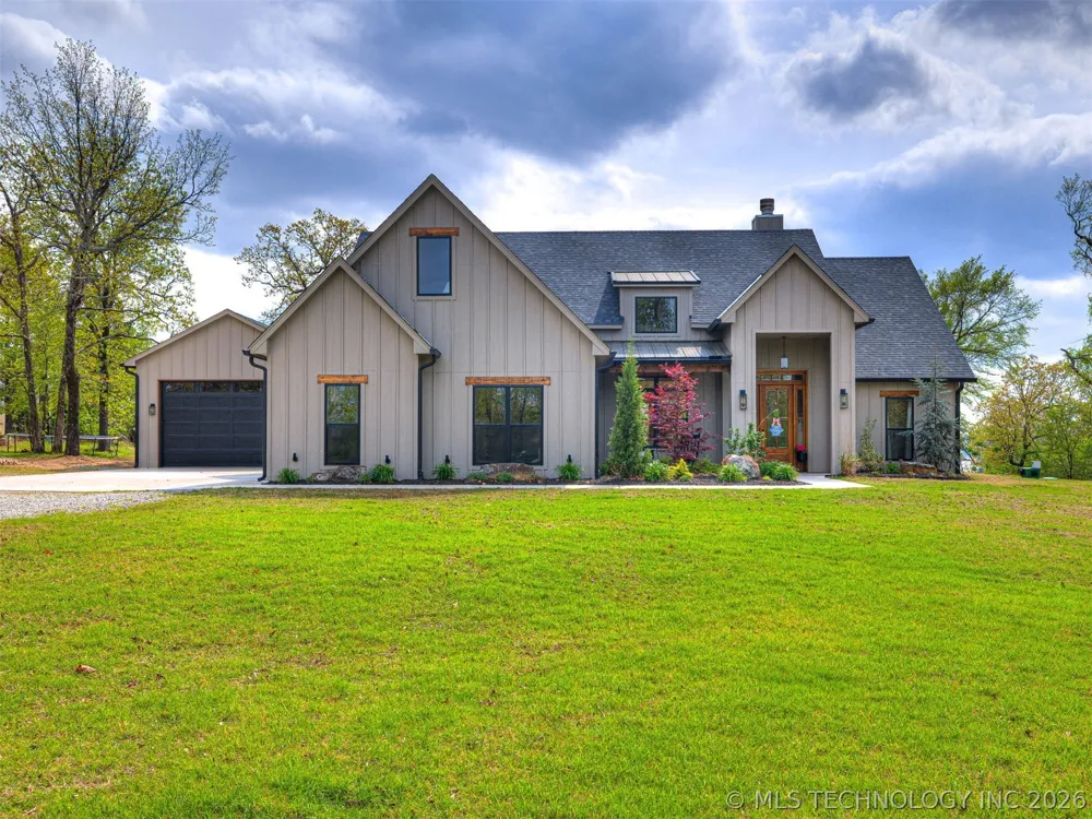 138 Eagles Nest Drive Eufaula, OK 74432