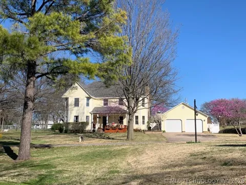 1113 Deer Creek