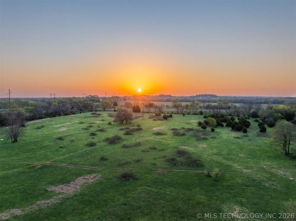 570 E 1120 ROAD Checotah, OK 74426