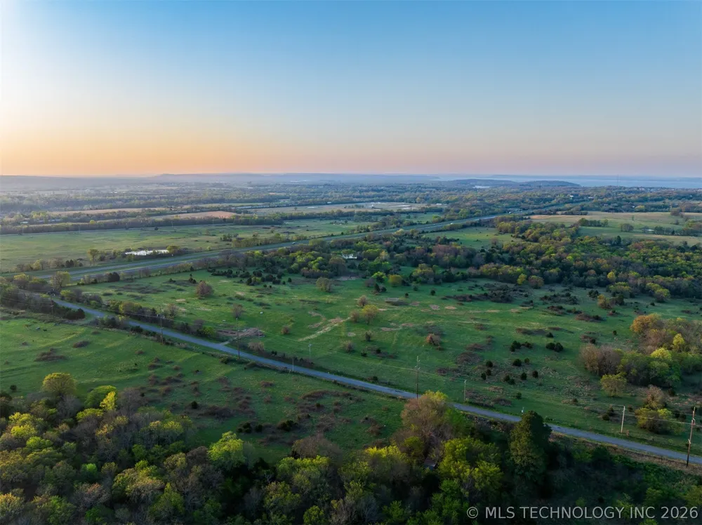 570 E 1120 ROAD Checotah, OK 74426