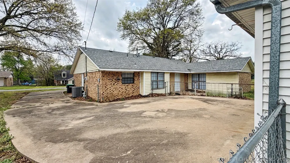 403 Kim Street Tahlequah, OK 74464
