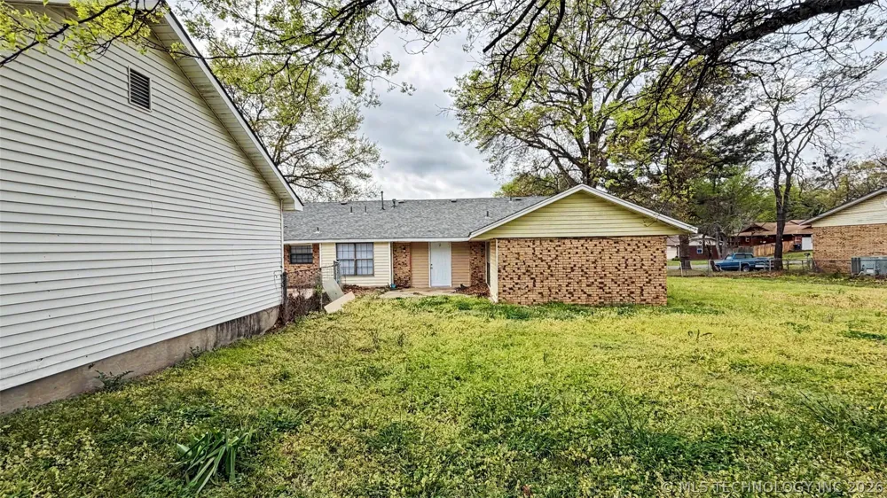 403 Kim Street Tahlequah, OK 74464