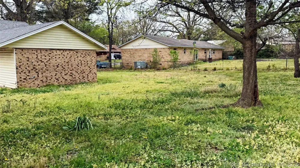 403 Kim Street Tahlequah, OK 74464