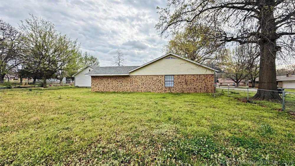 403 Kim Street Tahlequah, OK 74464