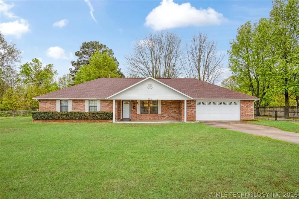 306 SE 4th Street Antlers, OK 74523