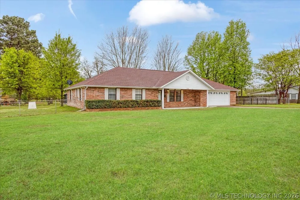 306 SE 4th Street Antlers, OK 74523