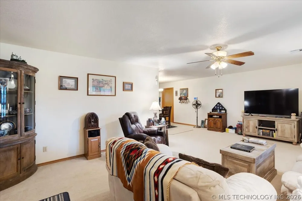 306 SE 4th Street Antlers, OK 74523