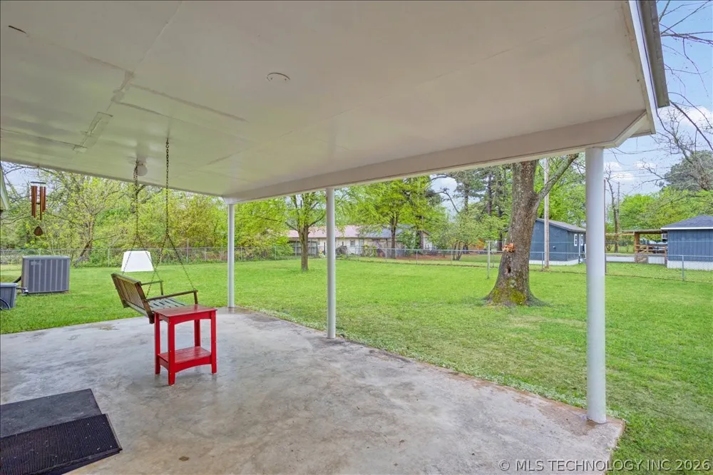 306 SE 4th Street Antlers, OK 74523