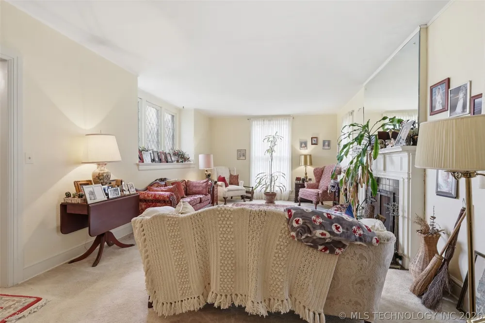 422 S Highland Ada, OK 74820