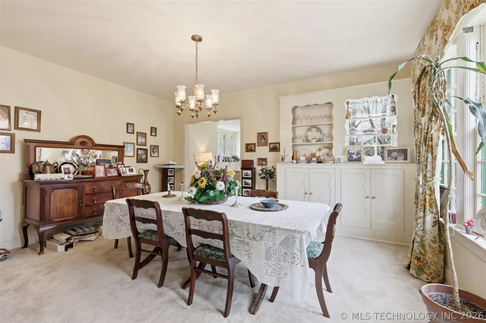 422 S Highland Ada, OK 74820