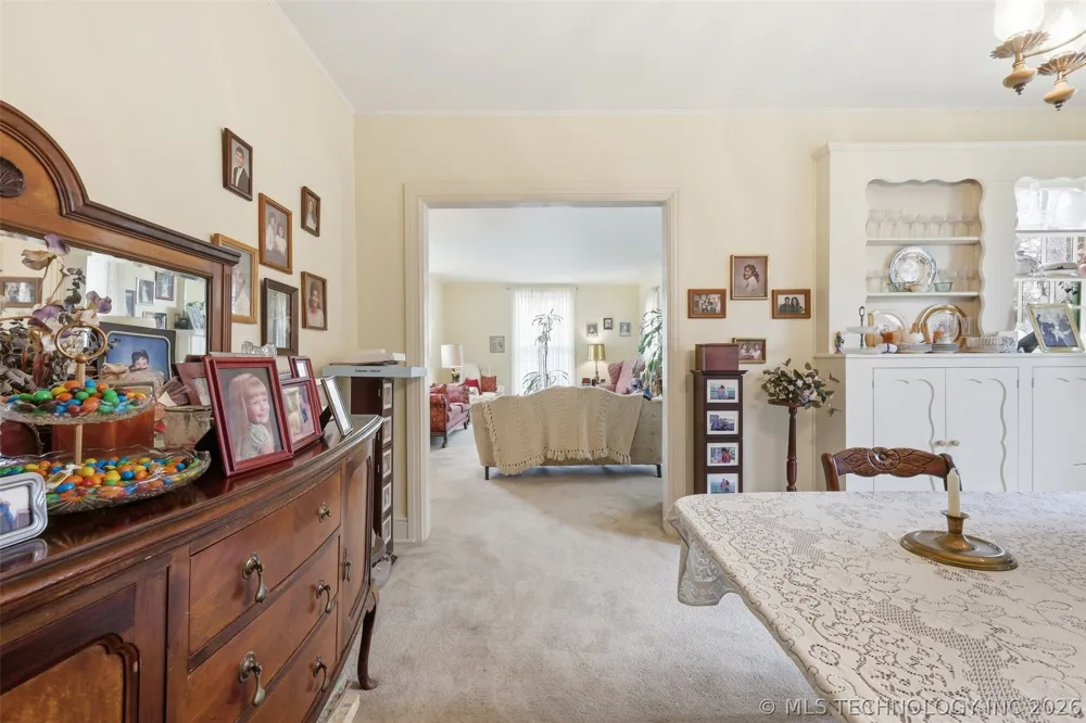 422 S Highland Ada, OK 74820