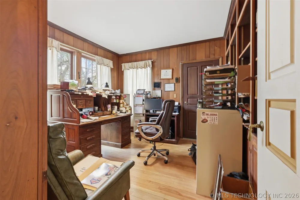 422 S Highland Ada, OK 74820