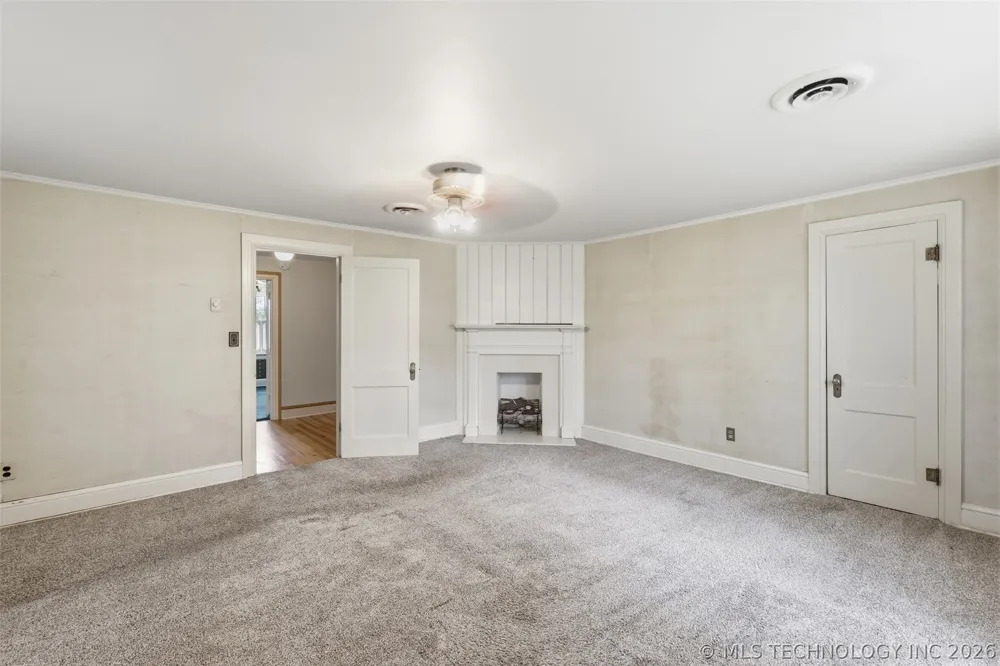 422 S Highland Ada, OK 74820